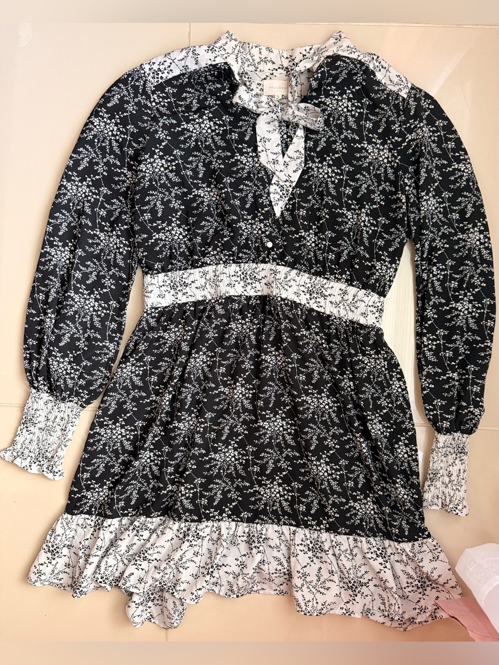Melloday Black & White Floral Tie-Neck Dress - Size XL